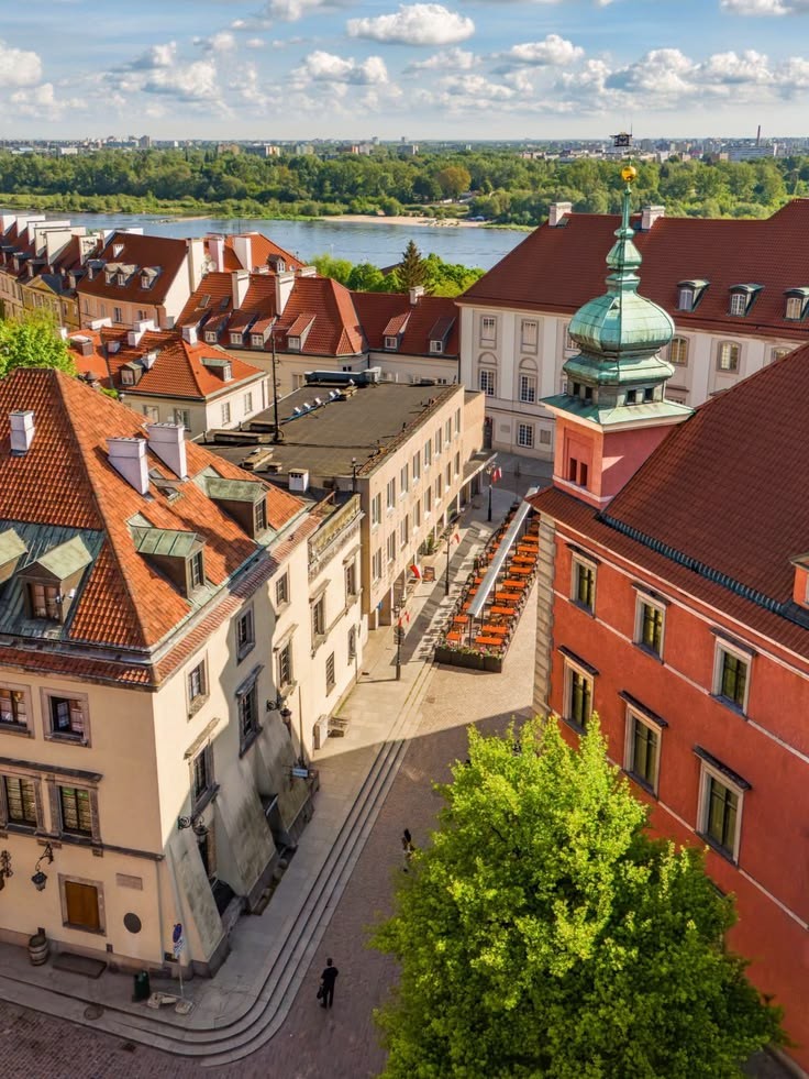 The reconstructed historical core shows how Warsaw turned memory into urban value.