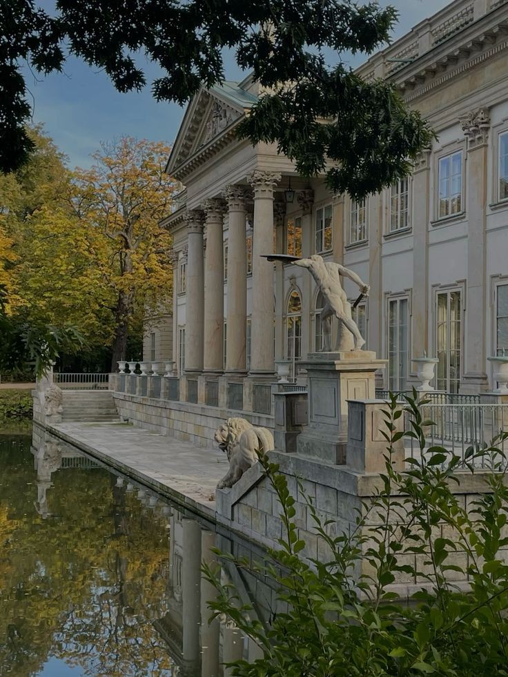 Warsaw's parks and civic landscapes create a softer form of real estate value: the luxury of breathing room.